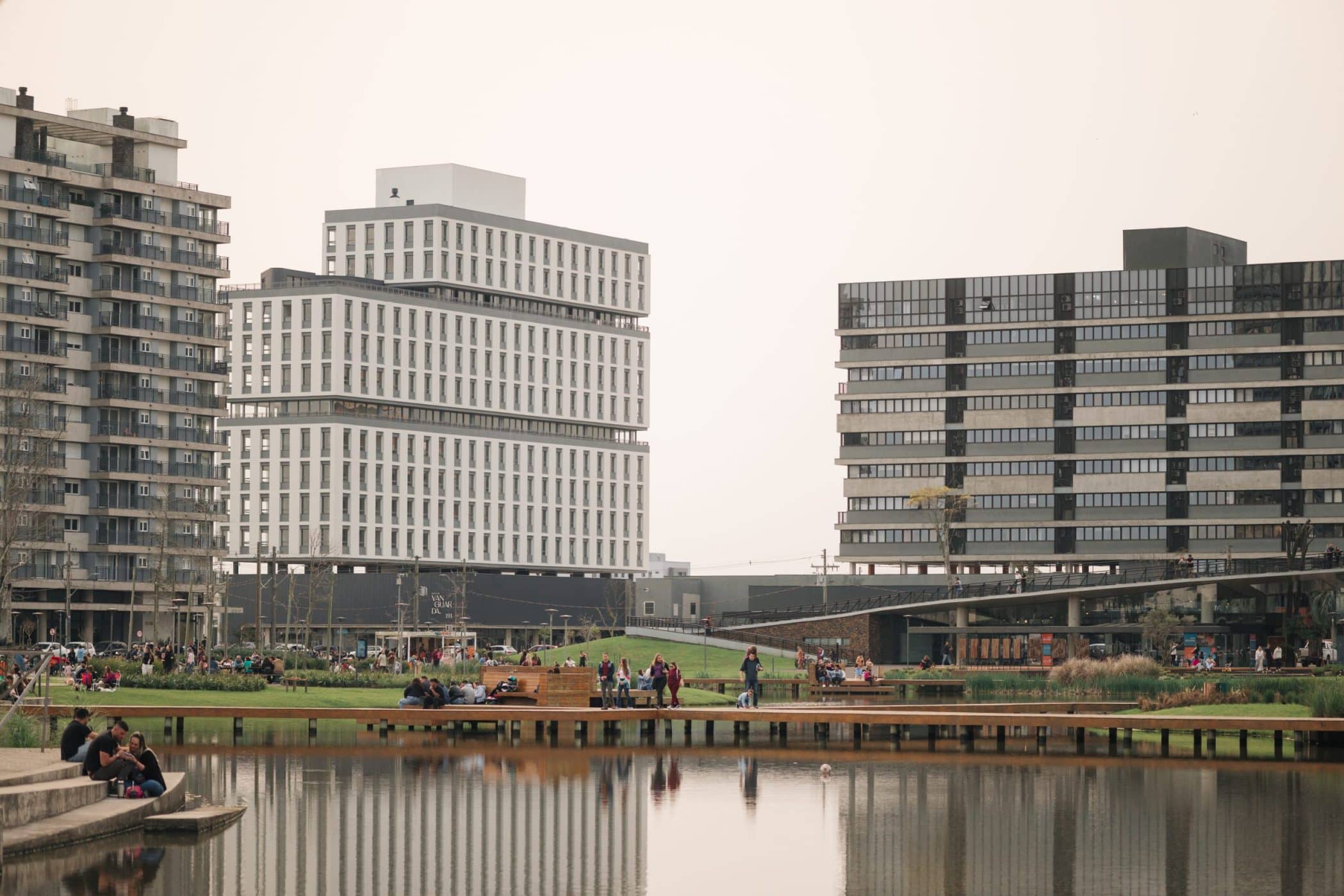 Parque Una: Bairro Planejado para Viver com Tranquilidade